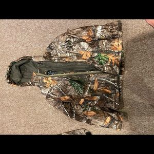 Womens hunting jacket & bibs
